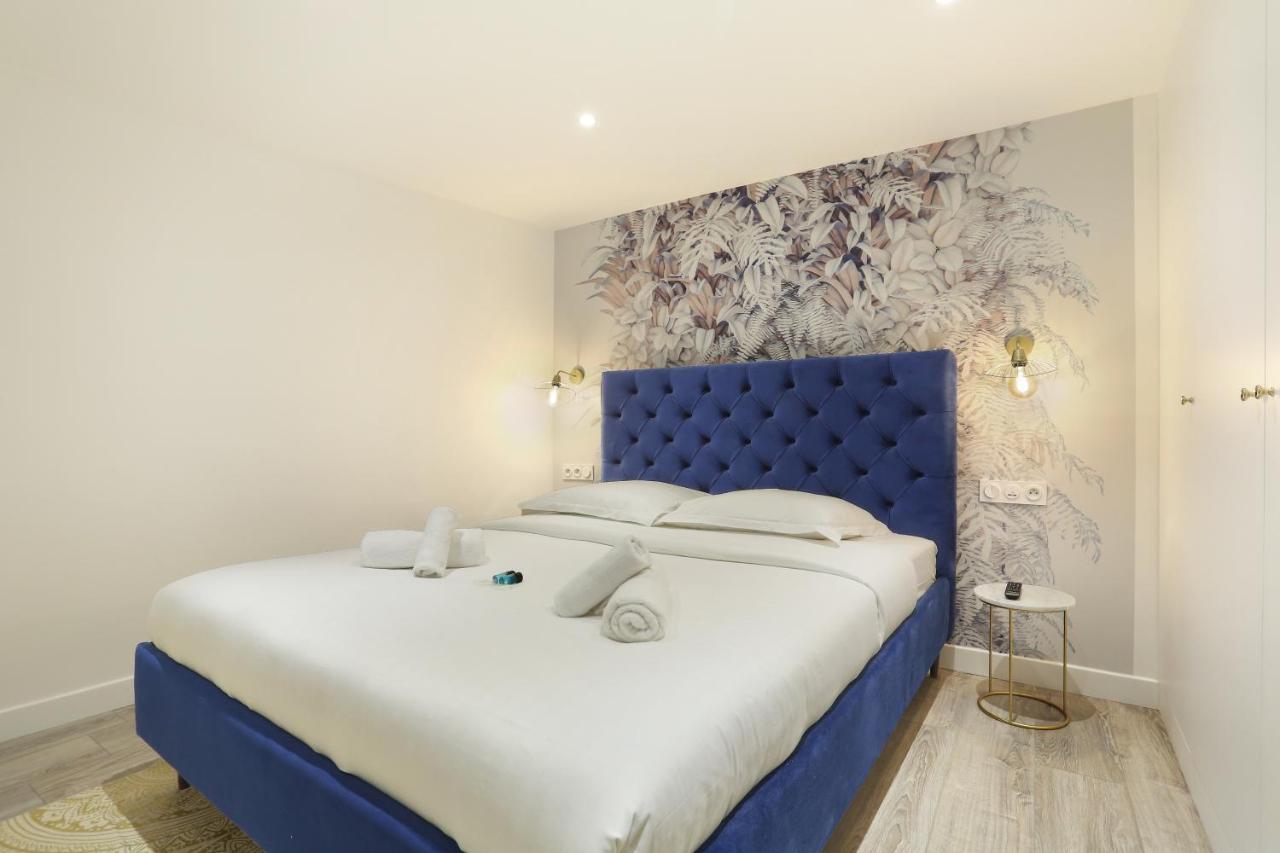 Rent A Room - Apartment St Honore Paris Exterior photo